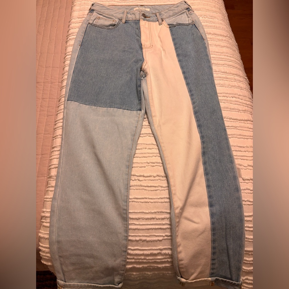 PacSun Blue and Cream Straight Leg Mom Jeans